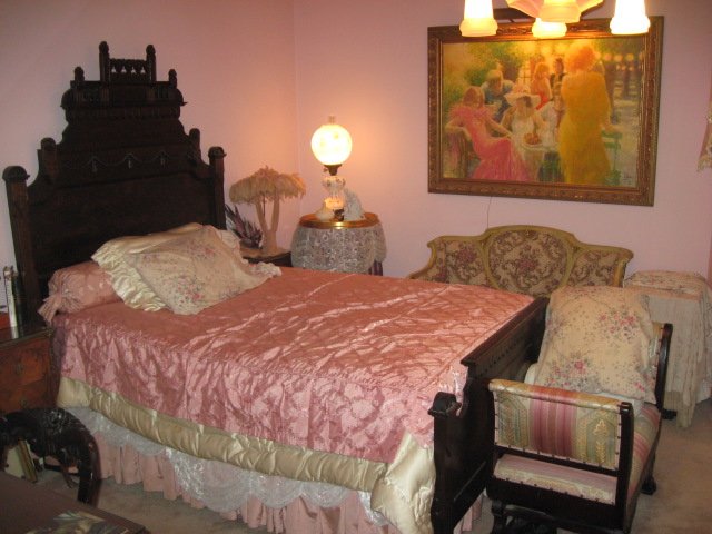 Property photo 1 - Historic Beechwood Circle Mansion